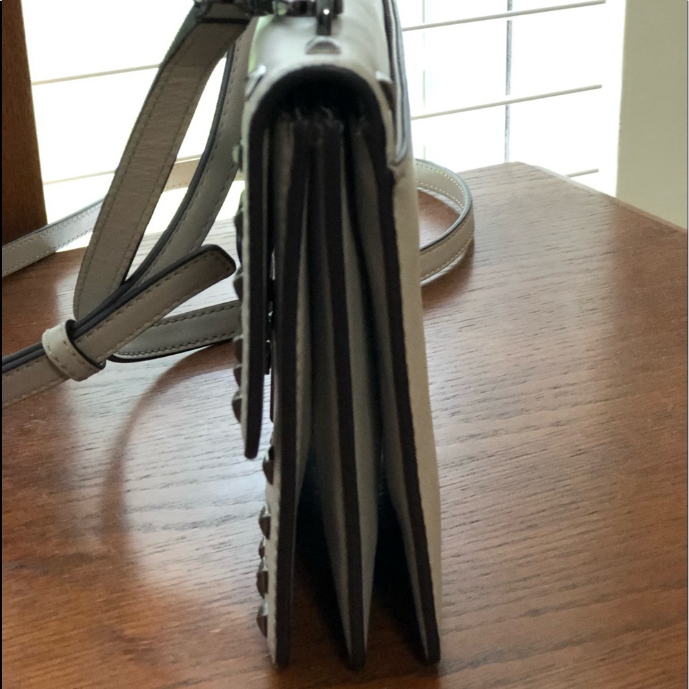 Michael Kors Crossbody - Picture 4 of 12